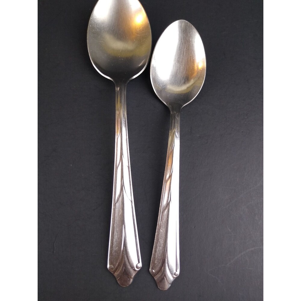 Ekco Stainless USA KENILWORTH 1 Serving Spoon and 1 Soup Spoon Vintage